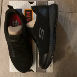 Brand New sketchers work shoes